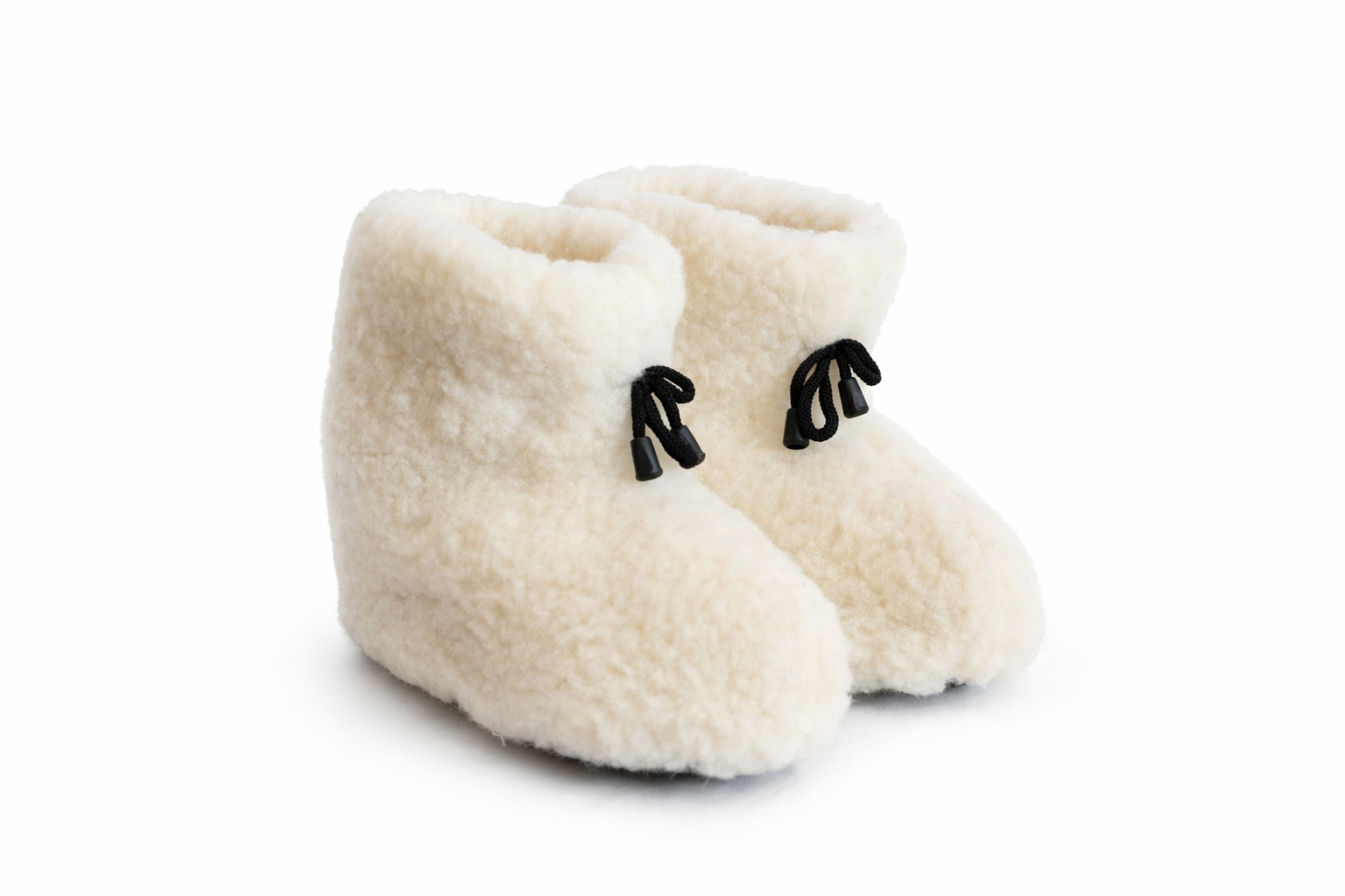 Bombose Sheepskin Wool Slippers Cream